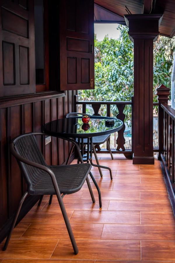Villa Mira Heritage Luang Prabang Buitenkant foto